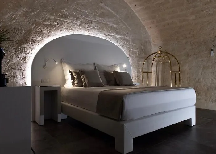 The Saint בית הארחה בארי